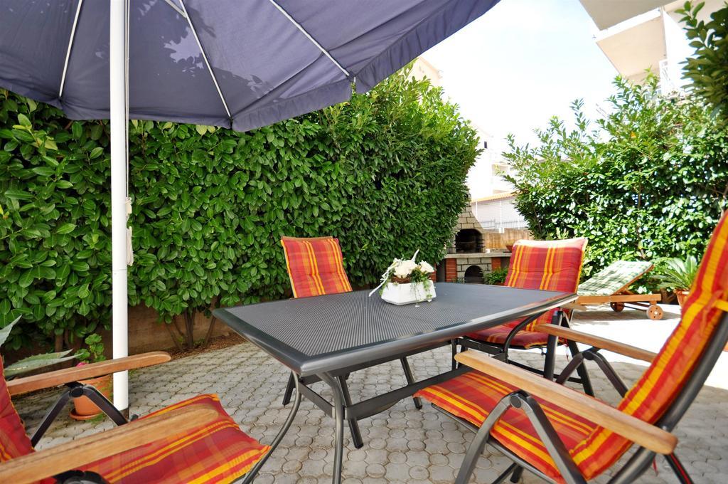 Apartments Blazenka Trogir Luaran gambar
