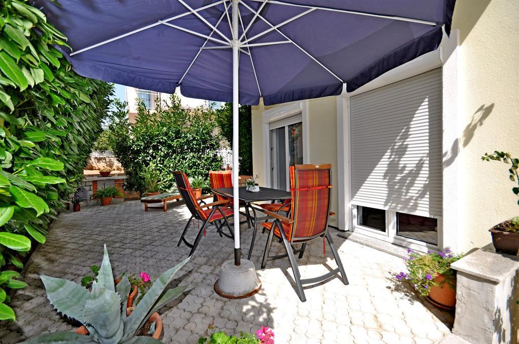 Apartments Blazenka Trogir Luaran gambar